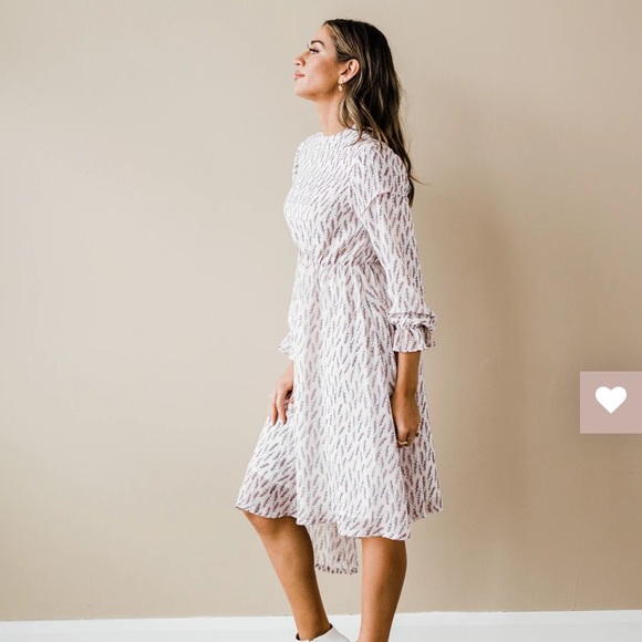 NWT White/Cream Printed Midi Dress - Picture 6 of 7